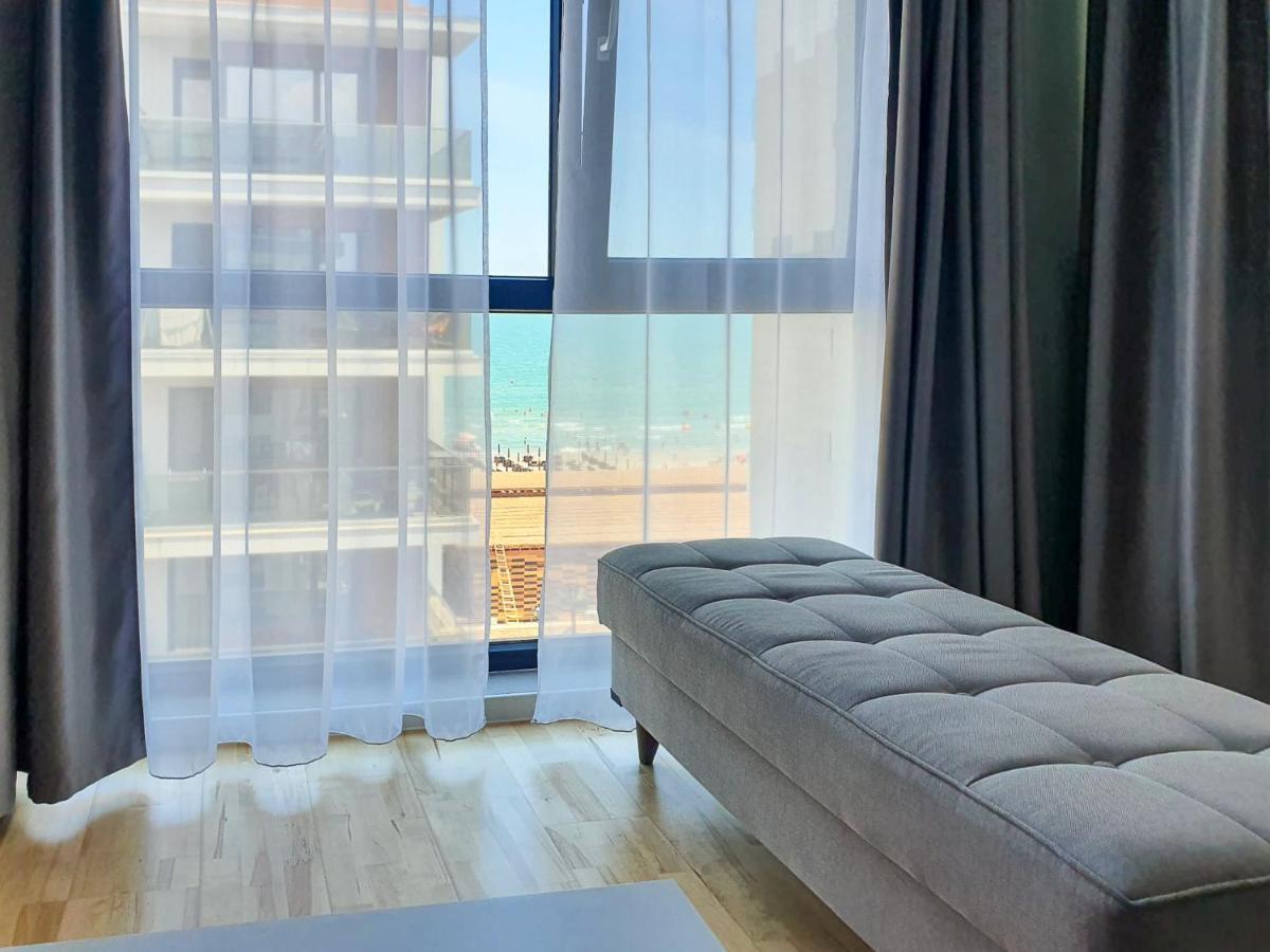 Black Sea Booking - Sky นาโวดาริ ภายนอก รูปภาพ