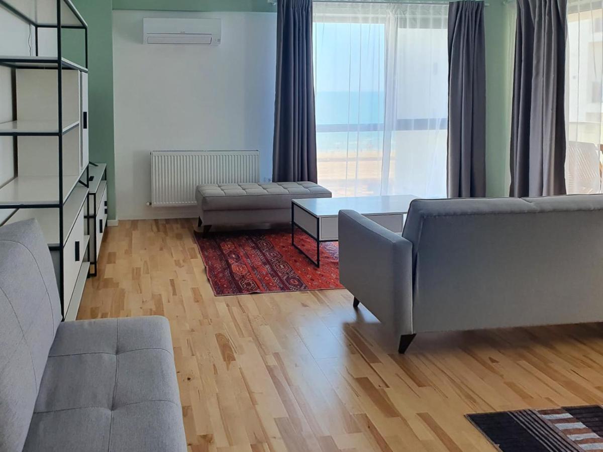 Black Sea Booking - Sky นาโวดาริ ภายนอก รูปภาพ