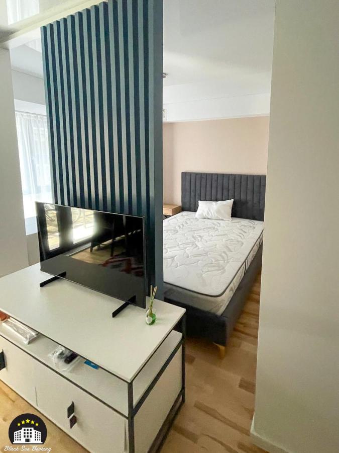 Black Sea Booking - Sky นาโวดาริ ภายนอก รูปภาพ