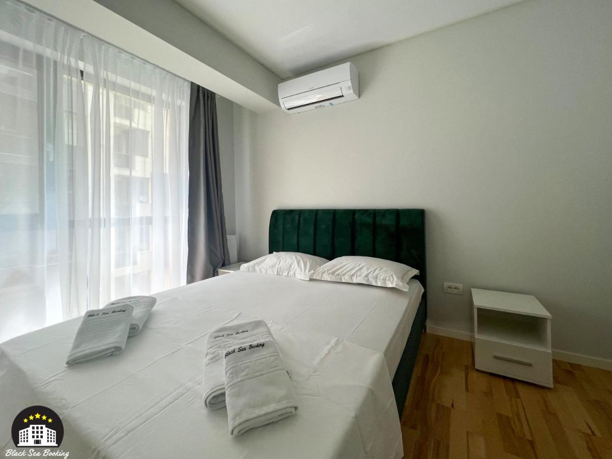 Black Sea Booking - Sky นาโวดาริ ภายนอก รูปภาพ